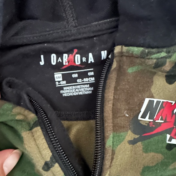 Nike baby jumpsuits - Picture 4 of 4